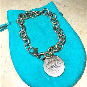 Tiffany & Co Round Tag Silver Charm Bracelet EUC